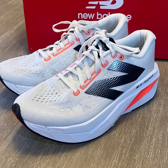 New Balance Fuel Cell Super Comp, W9.5 - Picture 4 of 8